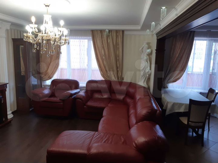 3-к. квартира, 100,2 м², 4/18 эт.