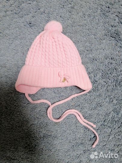 Шапка для девочки новая