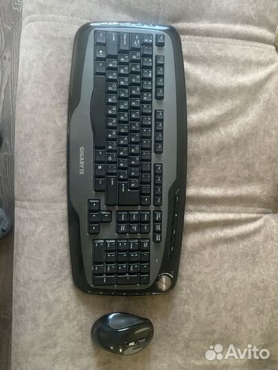 Продам клава+мышь Gigabyte