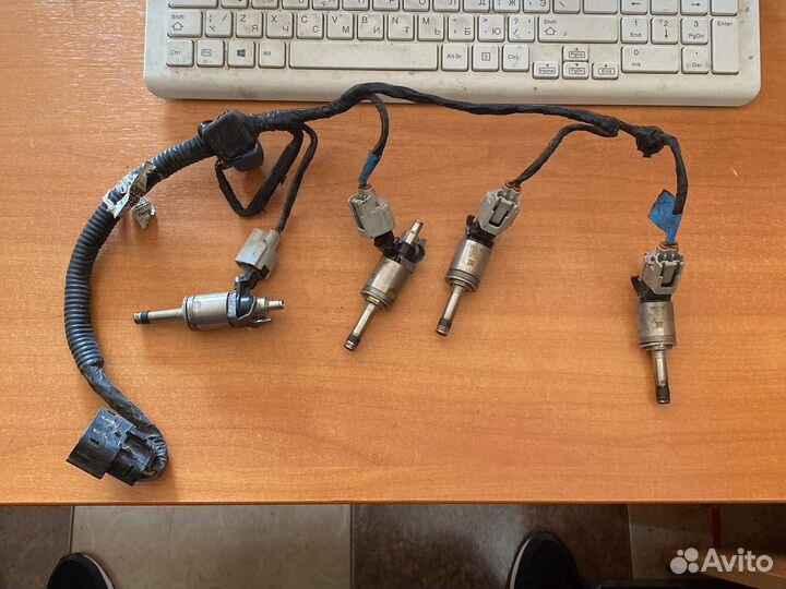 Форсунки топливные Ford Focus 3,2.0 литра