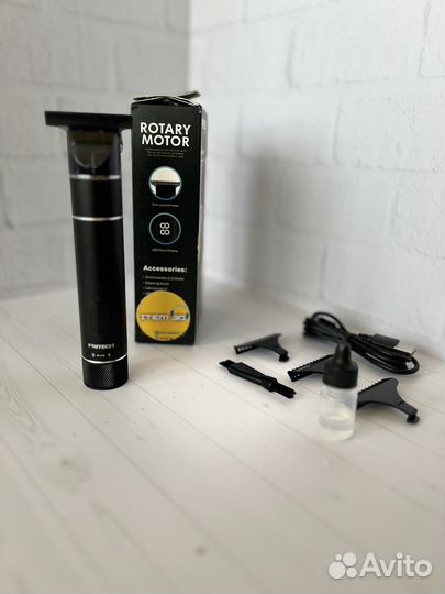 Триммер для бороды с дисплеем