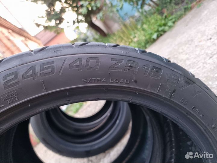 Tigar UHP Ultra High Performance 245/40 R18 97Y