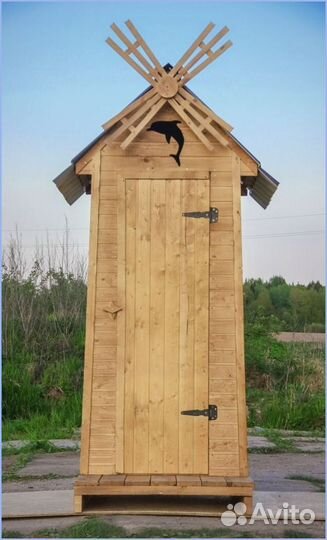 Дачный туалет с лебедем мюр 742