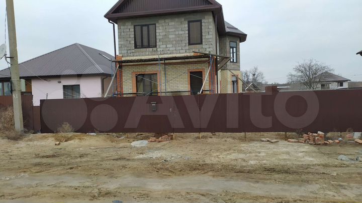 Дом 140 м² на участке 7 сот.