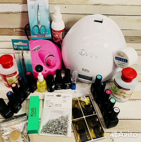 Набор для маникюра с гелем для наращивания Новый