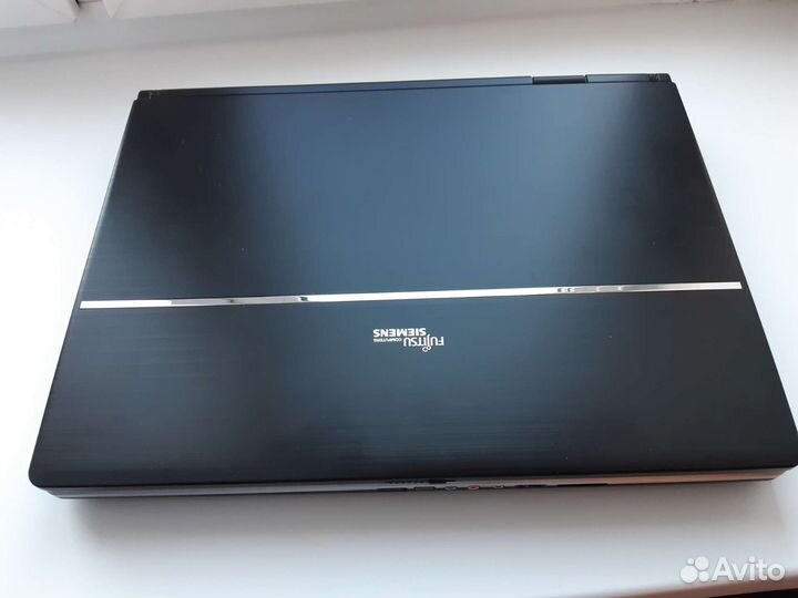 Ноутбук Fujitsu-Siemens Amilo XA2528