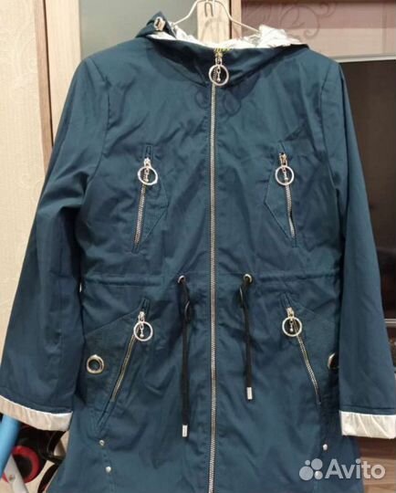 Ветровка новая женская 48р