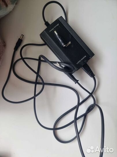 Зарядное устройство для ноутбука