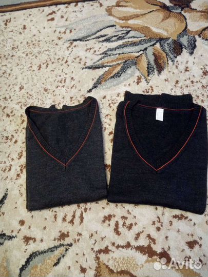 Безрукавка,жилетка мужская