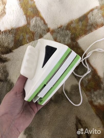 Магнитный мойщик окон