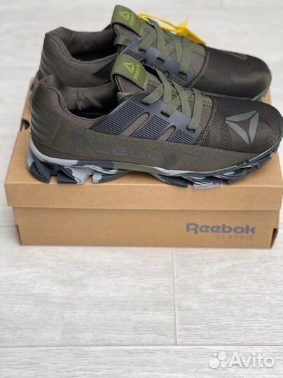 Кроссовки рибок хаки осень