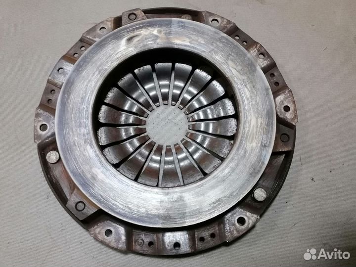 Корзина сцепления 1.6 F16D3 для Daewoo Nexia 2010