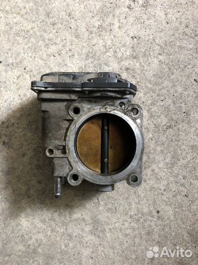 Дроссельная заслонка Toyota Camry XV40 2grfe