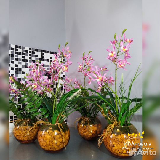 Тюльпаны в вазе с имитацией воды