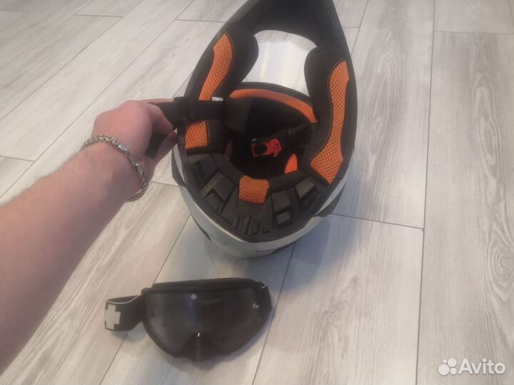 Шлем, каска, эндуро