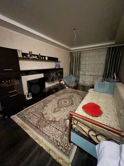3-к. квартира, 70 м², 1/10 эт.