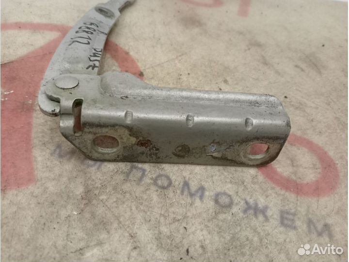 Петля капота renault duster