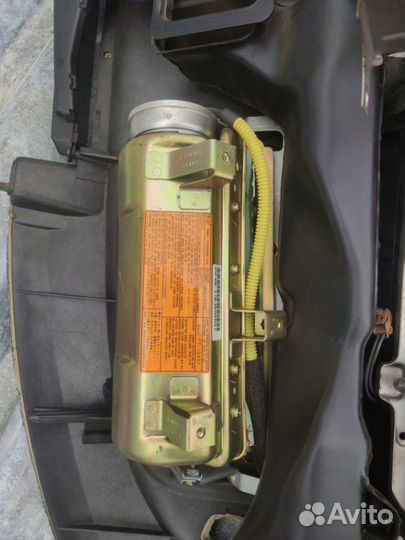 Подушка безопасности пассажира Легаси В11