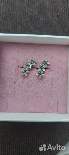 Серьги pandora маргаритки