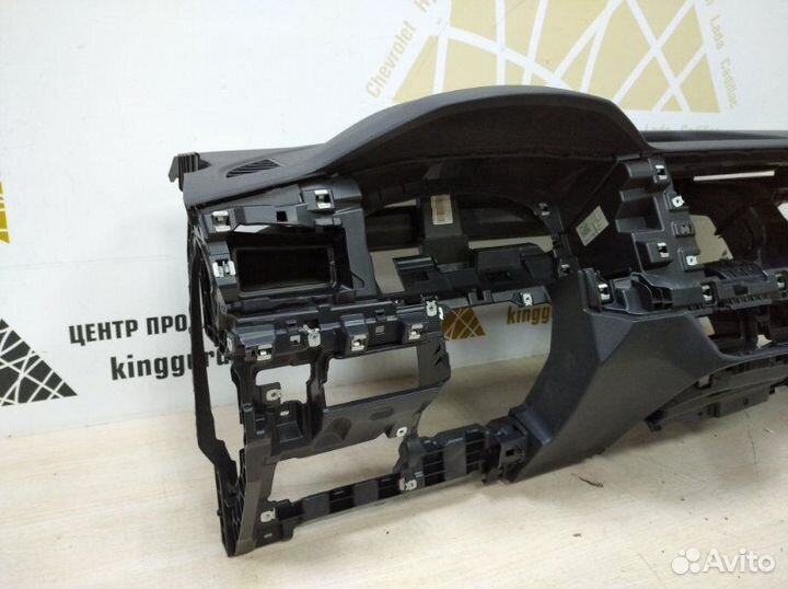 Торпедо Volkswagen Taos 1 CP1 2020-2022