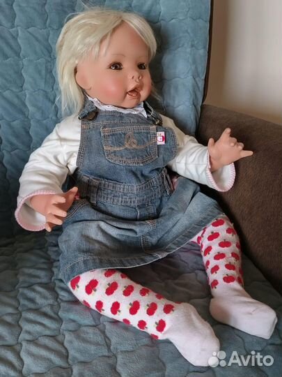 Коллекционная фарфоровая кукла Gaby Jacques