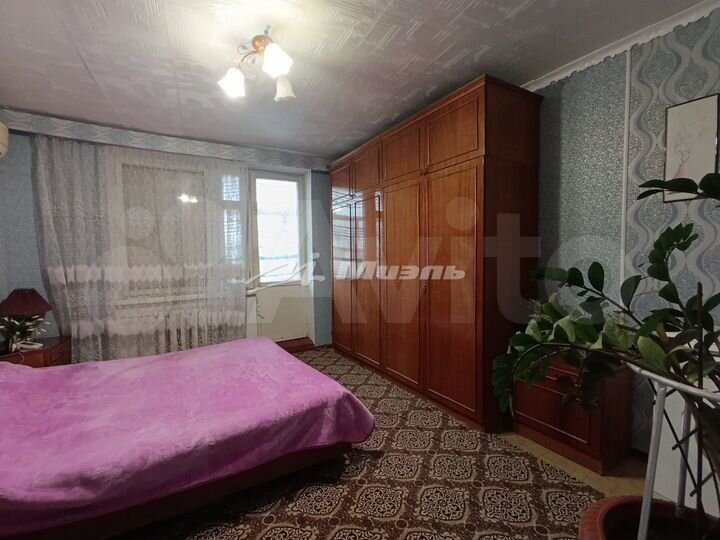 3-к. квартира, 70,9 м², 4/5 эт.