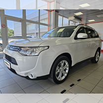 Mitsubishi Outlander 2.0 CVT, 2013, 162 282 км, �с пробегом, цена 1 880 000 руб.