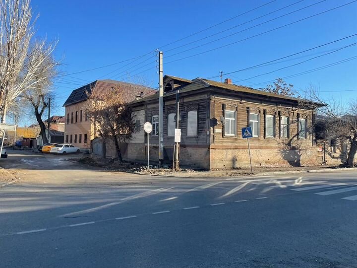 3-к. квартира, 87 м², 1/1 эт.