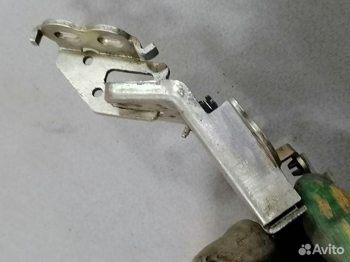 Замок багажника с ответной частью Byd F3 2005-2013