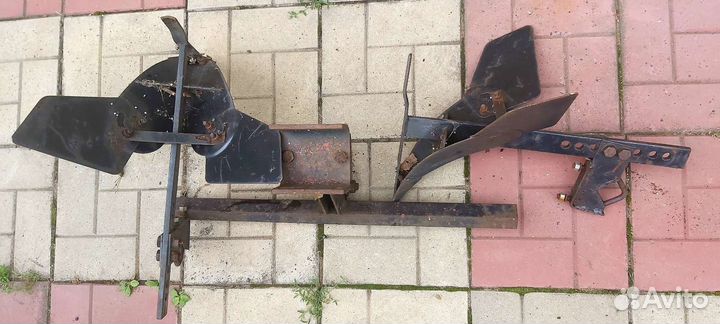 Плуг, фрезы, переходники мотоблок Нева