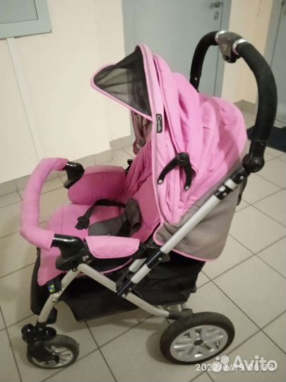 Прогулочная коляска трость