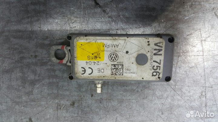 Усилитель антенны Volkswagen Touareg 7LA BAC