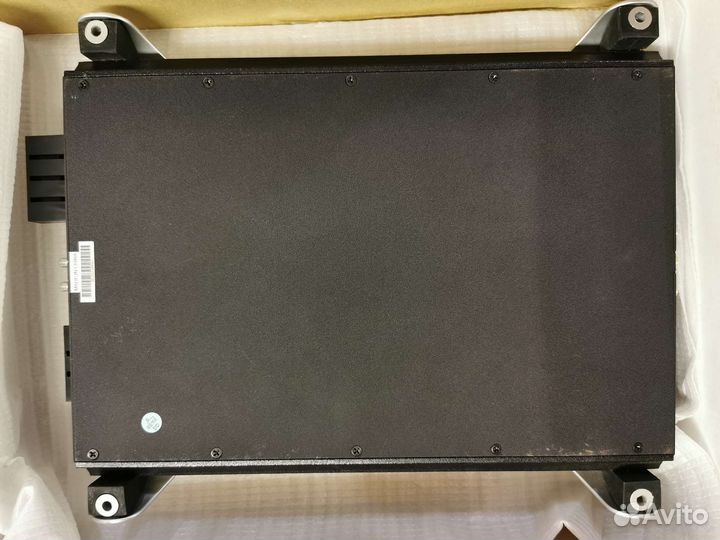 Автомобильный усилитель звука 4 канальный JBL