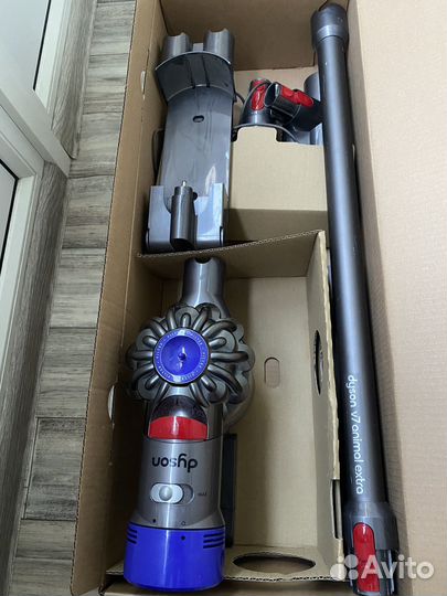 Пылесос dyson v7