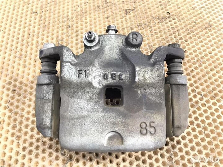 Суппорт передний правый Nissan Teana (J32) 2008-2