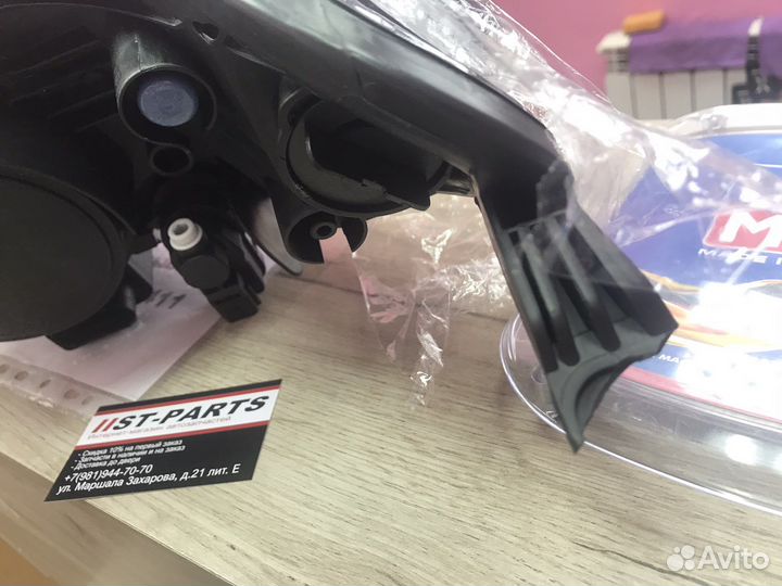 Фара правая ecosport 1