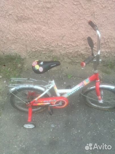 Детский велосипед 4 колесный
