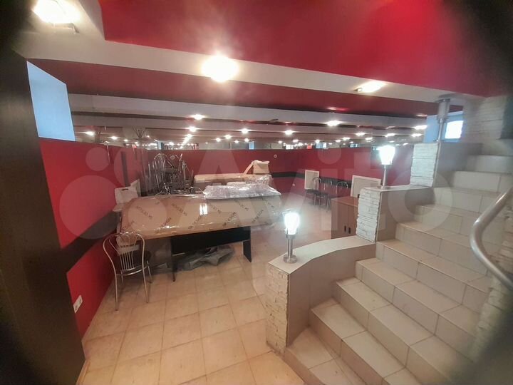 Произв. помещение- столовая, кафе, кухня, S-74 м²