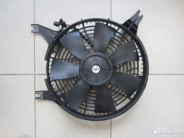 Вентилятор радиатора кондиционера Pajero 4