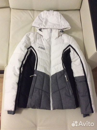 Куртка зимняя женская