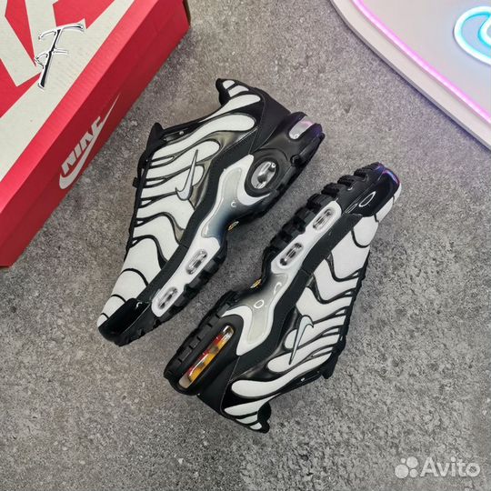 Кроссовки Nike Air Max Plus Tn Новые Мужские