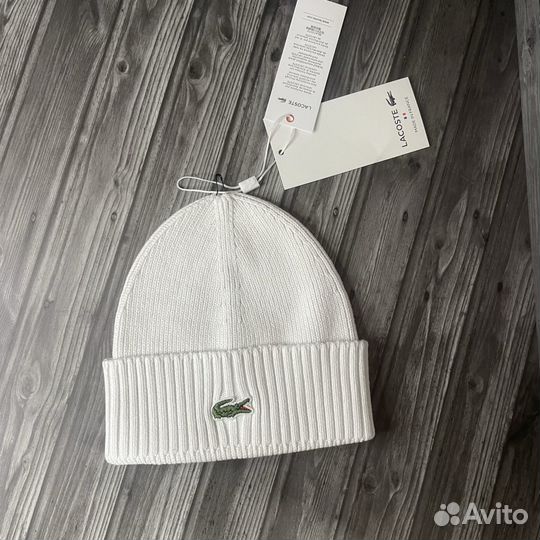 Шапка Lacoste новая