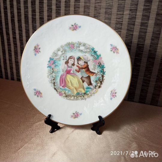 Тарелка декоративная Англия винтаж День Валентина