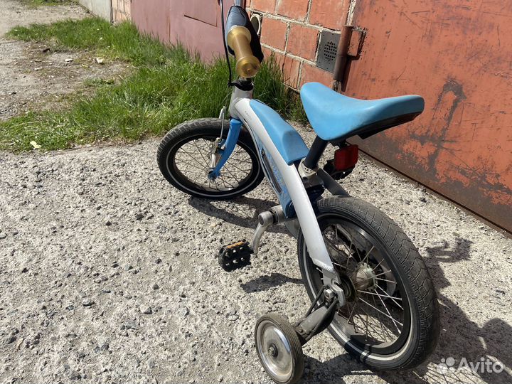 Детский велосипед bmw