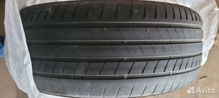 Bridgestone Alenza 001 245/50 R19 105W