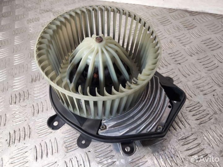 Моторчик печки Passat B5