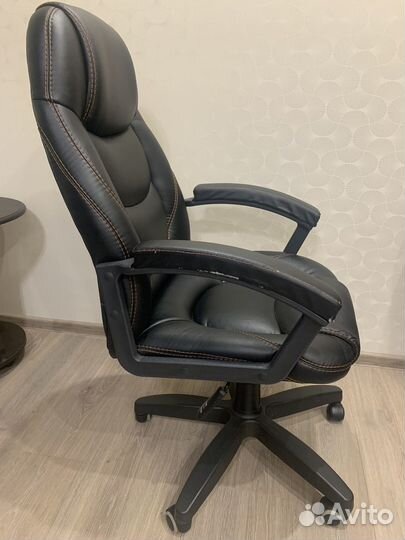 Офисное,компьютерное кресло