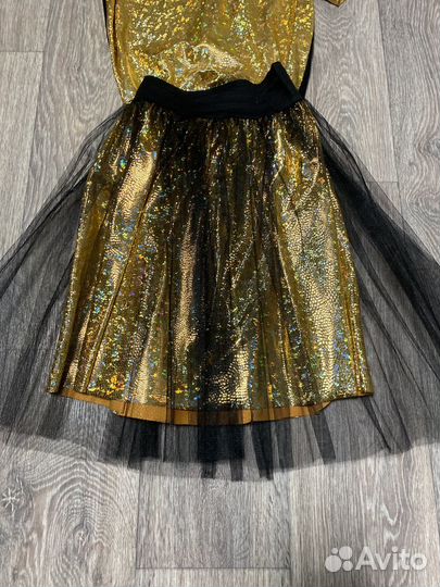 Костюм блузка с юбкой