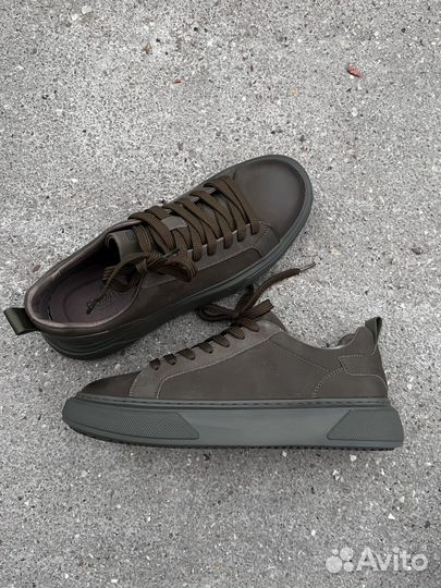 Кроссовки мужские romitan 41 размер, новый