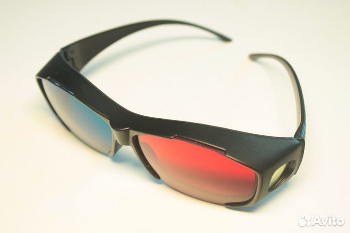 Анаглиф очки / чехол